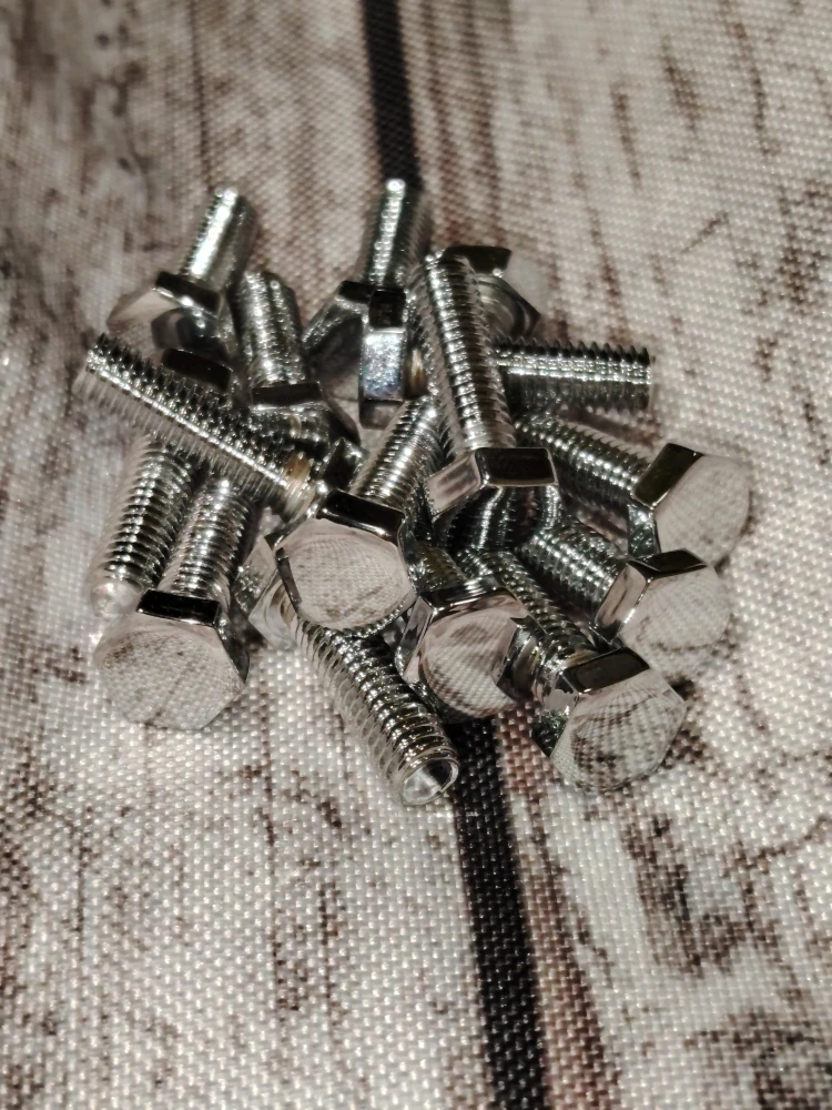 M6x25 DIN 933 celochromovaný pevnost 8.8
